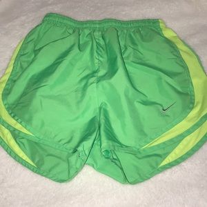 Nike Running Shorts (GREEN)